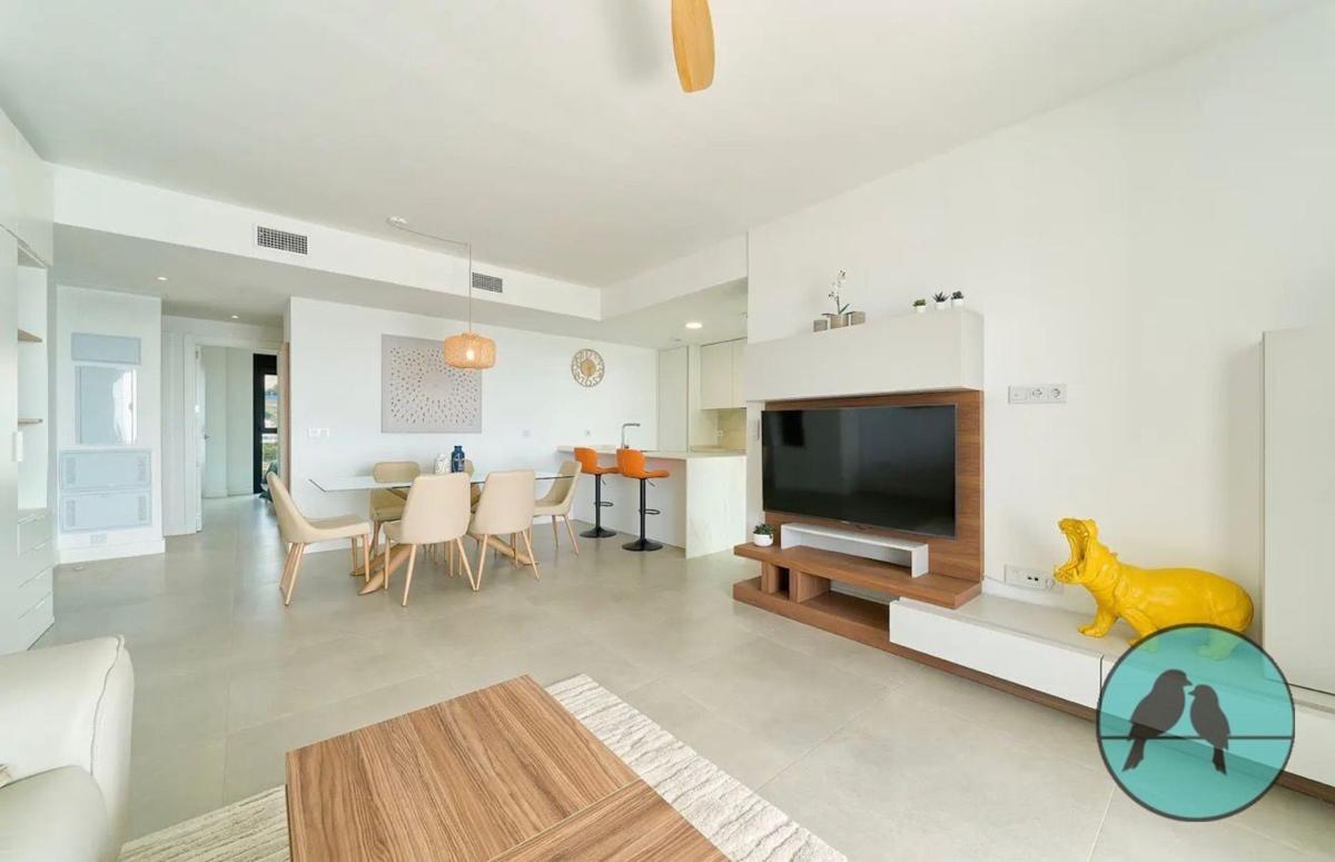 Venta de piso en Piso en Avenida Fuengirola, El Higuerón, Fuengirola, Fuengirola
photo 3