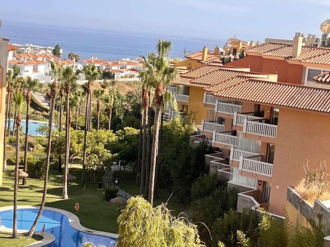 Venta de piso en Piso en Avenida del Higuerón, 50, El Higuerón, Fuengirola, Fuengirola
photo 1