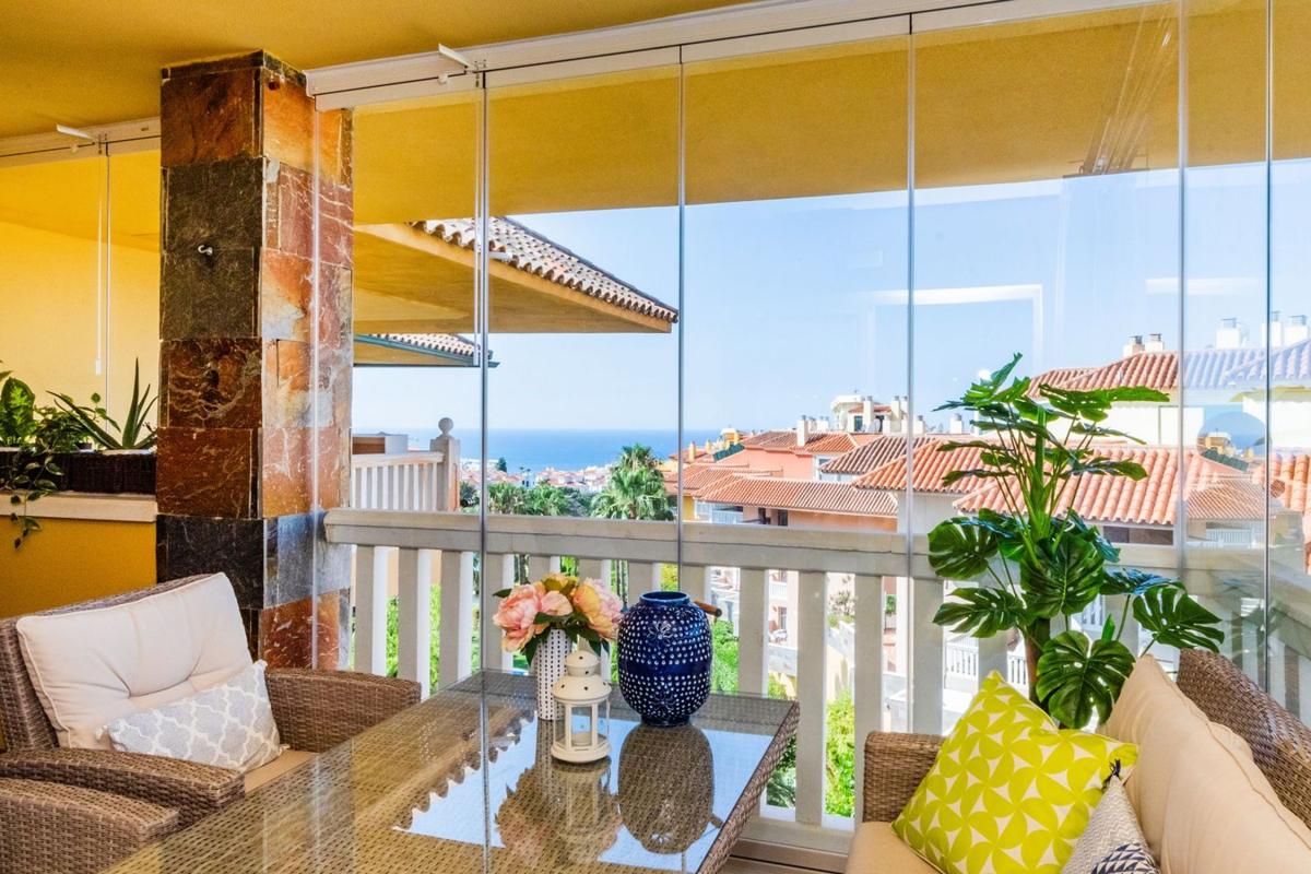 Venta de piso en Piso en Avenida del Higuerón, 50, El Higuerón, Fuengirola, Fuengirola
photo 2