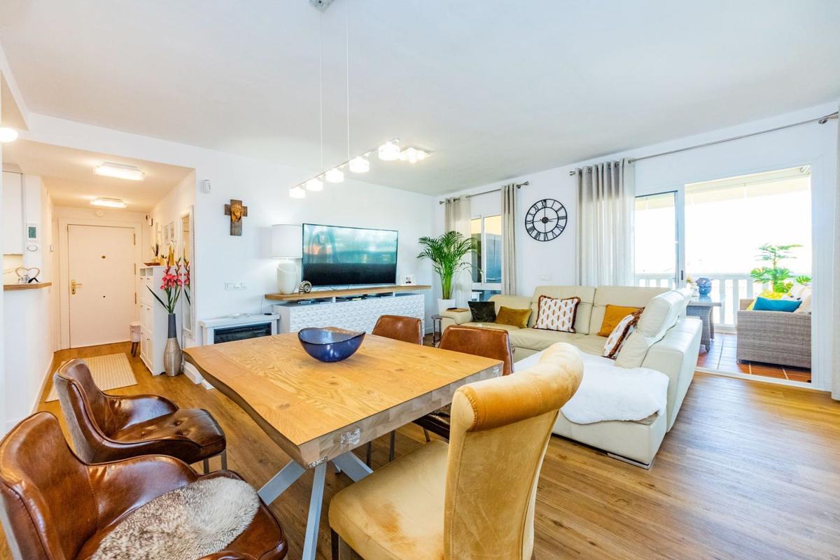 Venta de piso en Piso en Avenida del Higuerón, 50, El Higuerón, Fuengirola, Fuengirola
photo 4