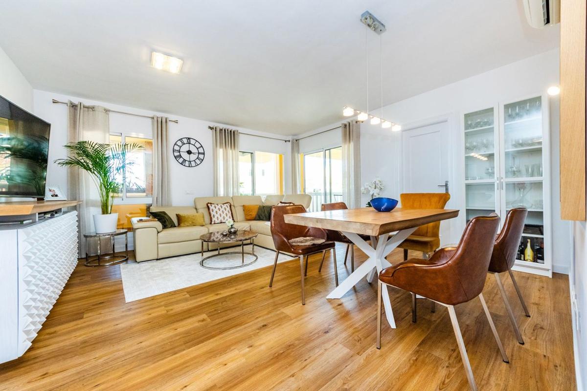 Venta de piso en Piso en Avenida del Higuerón, 50, El Higuerón, Fuengirola, Fuengirola
photo 5