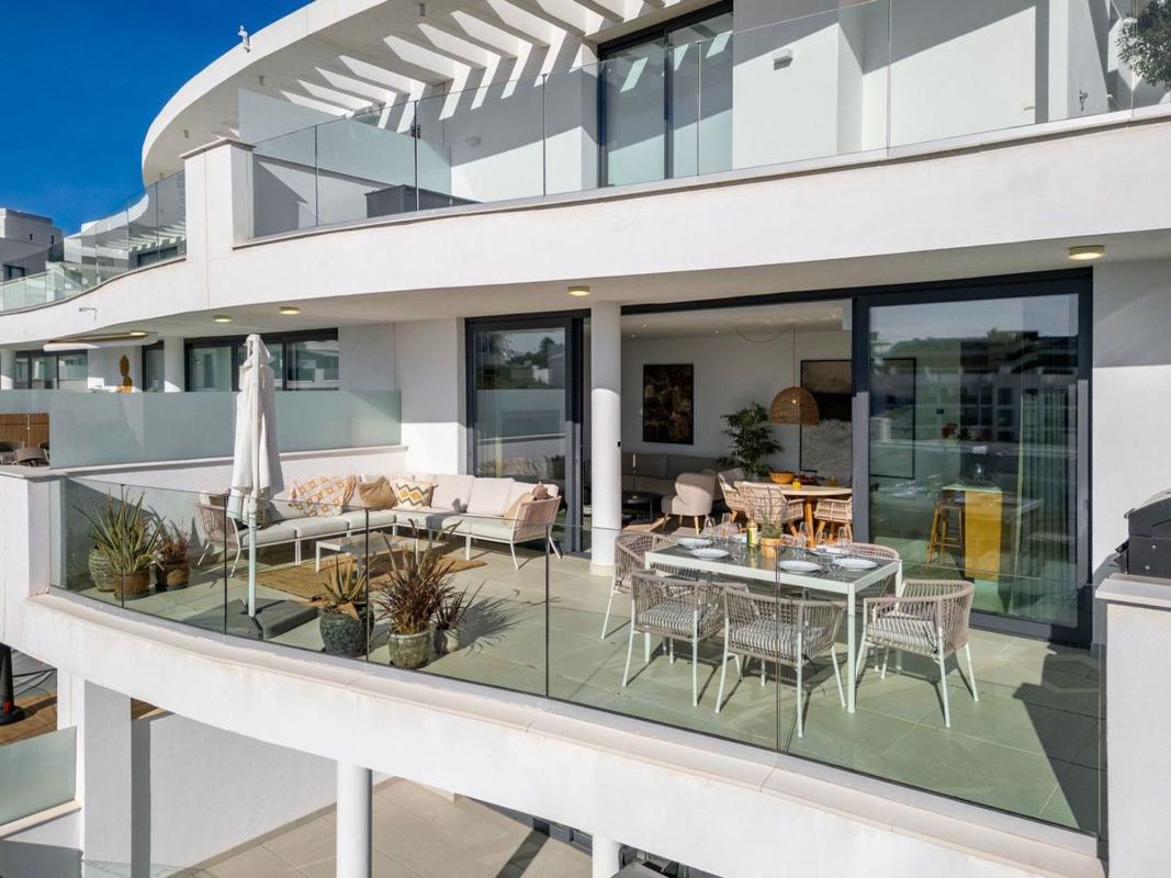 Venta de piso en Piso en Calle Leticia, El Higuerón, Fuengirola, Fuengirola
photo 2