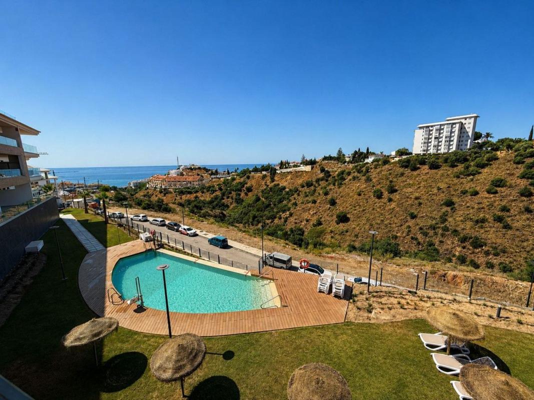 Продажа квартиры на Piso en Calle Canarios, El Higuerón, Fuengirola, Фуэнхирола
photo 3