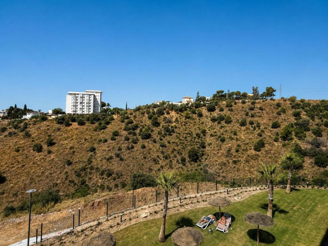 Продажа квартиры на Piso en Calle Canarios, El Higuerón, Fuengirola, Фуэнхирола
photo 5