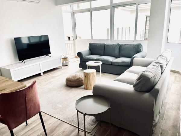 Venta de piso en Piso en Zona Puerto Deportivo, Fuengirola, Fuengirola
thumbnail 1
