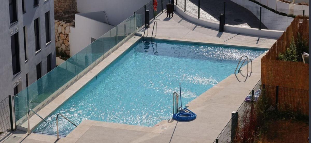 Venta de piso en Piso en Avenida Fuengirola, 6, El Higuerón, Fuengirola, Fuengirola
photo 1