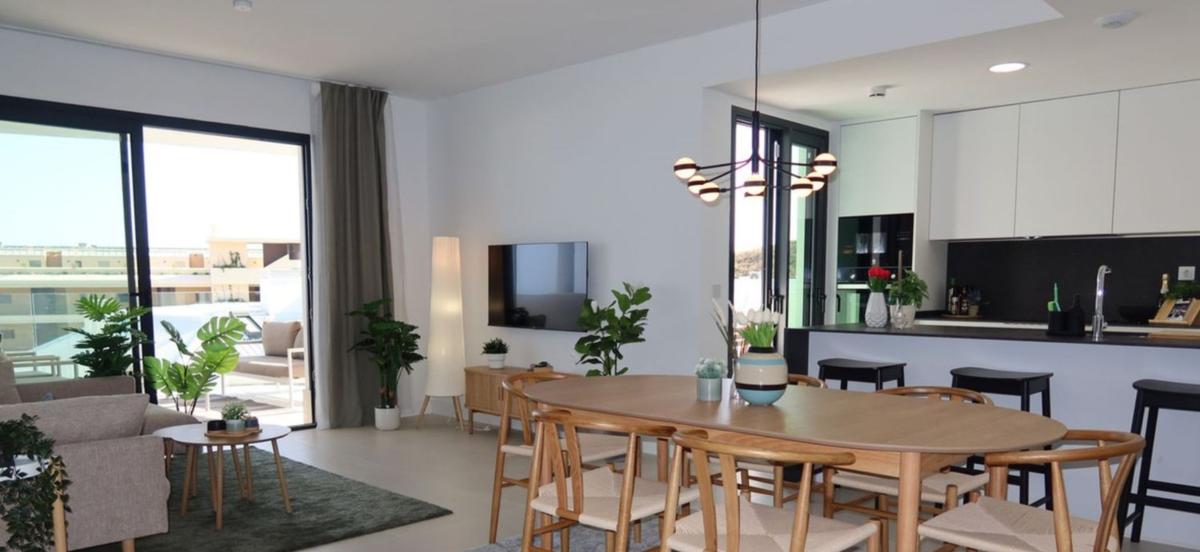 Venta de piso en Piso en Avenida Fuengirola, 6, El Higuerón, Fuengirola, Fuengirola
photo 4
