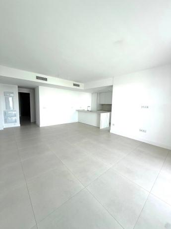 Sprzedaż mieszkania w Piso en Avenida Fuengirola, 10, El Higuerón, Fuengirola, Fuengirola
 photo 4