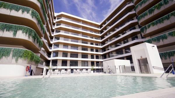 Sprzedaż mieszkania w Piso en Avenida Santa Amalia, 17, Zona Sohail, Fuengirola, Fuengirola
 photo 1