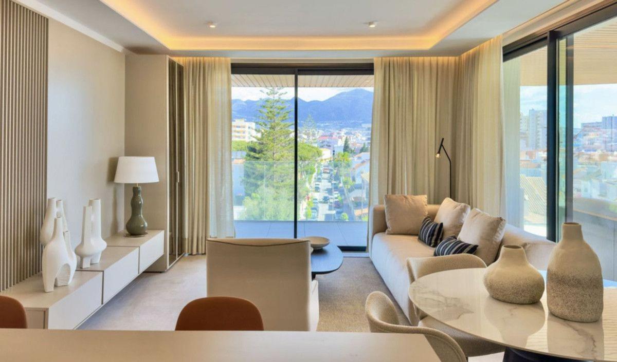 Продажа квартиры на Piso en Calle Héroes de Baler, Zona Sohail, Fuengirola, Фуэнхирола
photo 3