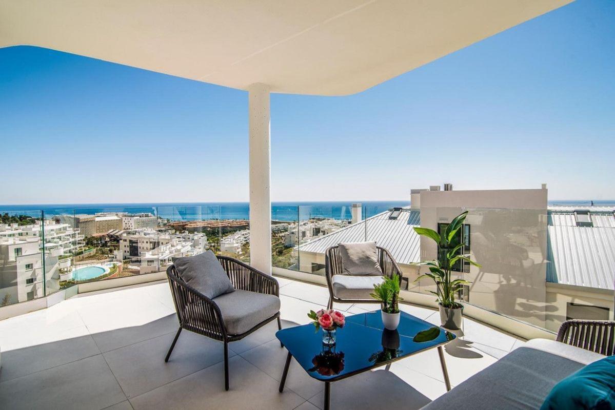 Venta de piso en Piso en Avenida 8 de Marzo, El Higuerón, Fuengirola, Fuengirola
 photo 5