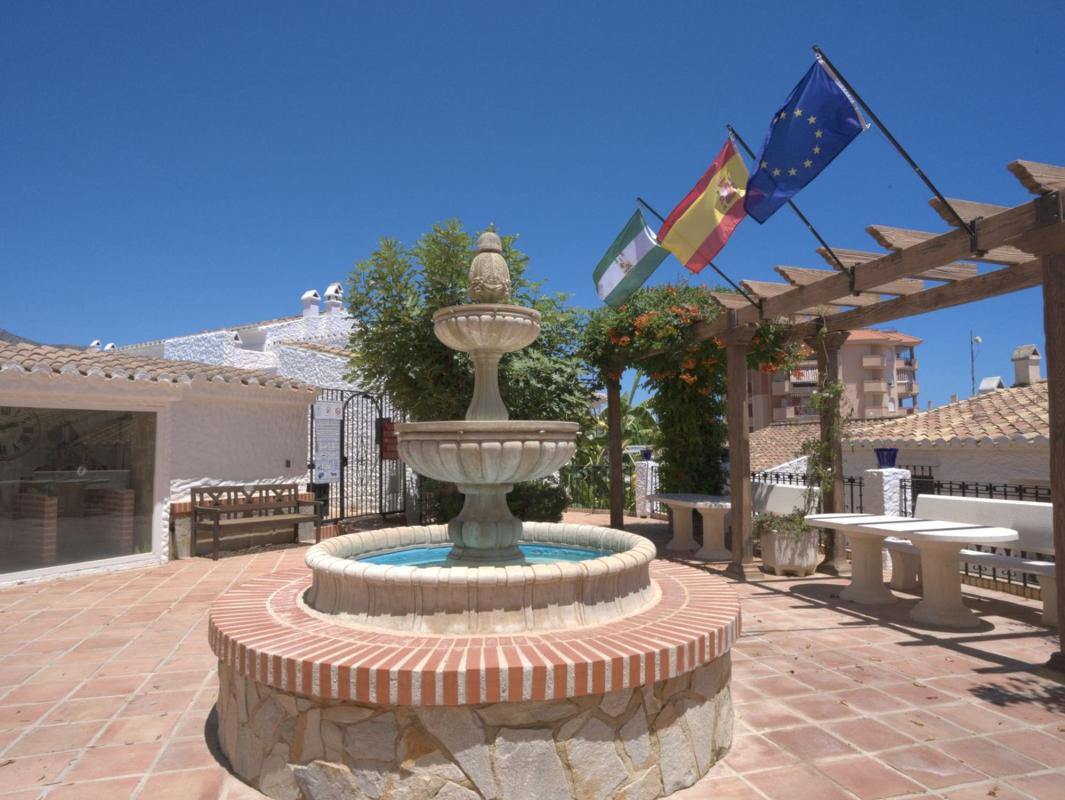 Venta de chalet adosado en Chalet adosado en Niña La, 17, Torreblanca del Sol, Fuengirola , Fuengirola photo 5