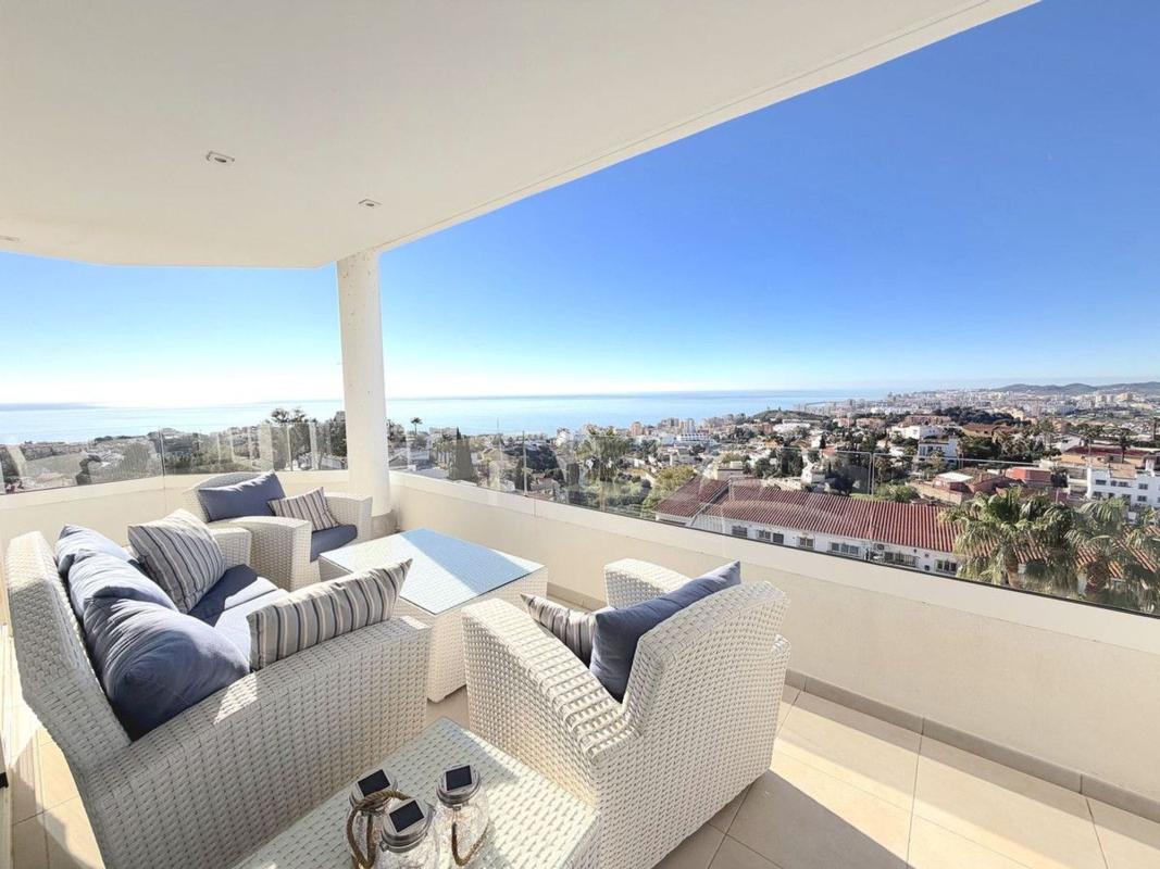 Venta de piso en Piso en Calle Pensamiento, Torreblanca del Sol, Fuengirola, Fuengirola
photo 1