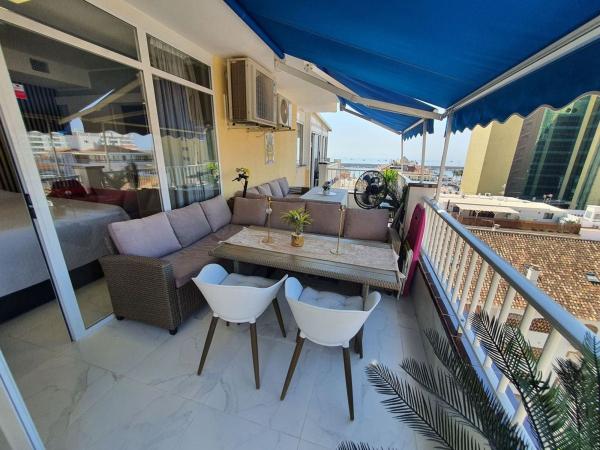 Penthouse for sale at  Ático en Avenida Ramón y Cajal, 38, Zona Puerto Deportivo, Fuengirola, Fuengirola photo 3