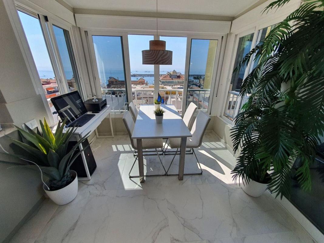 Penthouse sale in Ático en Avenida Ramón y Cajal, 38, Zona Puerto Deportivo, Fuengirola, Fuengirola photo 5