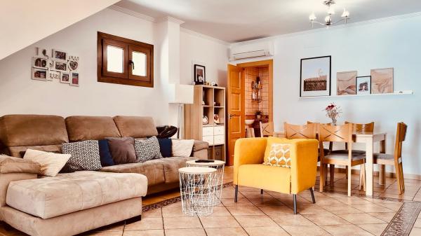 Chalet adosado en Calle Alberto Morgenstern, Zona Sohail, Fuengirola photo 3