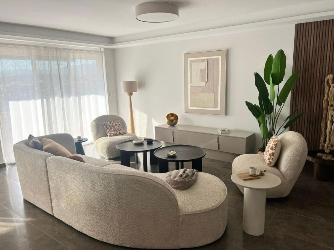 Venta de piso en Piso en Los Pacos, Fuengirola, Fuengirola
photo 2