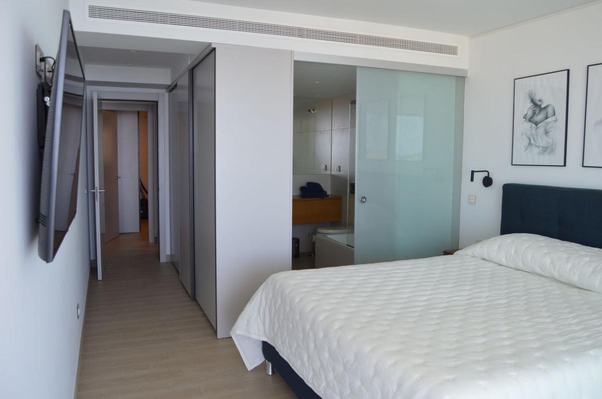 Venta de piso en Piso en Calle Alba, 2, El Higuerón, Fuengirola, Fuengirola
photo 3