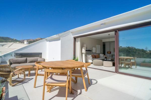 Penthouse for sale at Ático en Calle Begoña, Las Gaviotas, Fuengirola, Fuengirola photo 1
