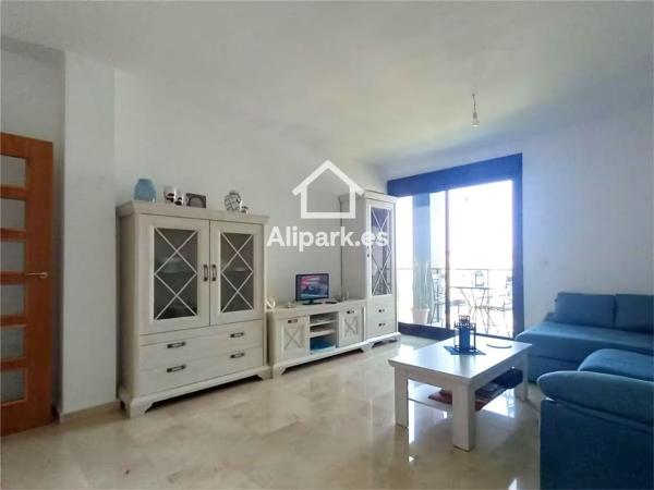 Venta de piso en Piso en Calle Granja de Rocamora, Garbinet - Parque de las Avenidas, Alicante / Alacant, Alicante / Alacant
thumbnail 1