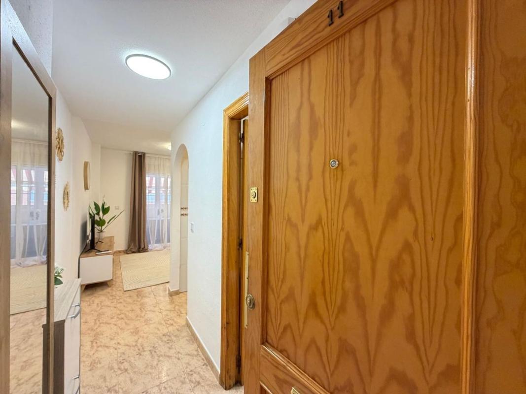 Venta de estudio en Estudio en Calle San Pascual, Avenida Habaneras - Curva de Palangre, Torrevieja, Torrevieja photo 3