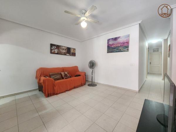 Venta de piso en Piso en Calle Valencia, 16, El Acequión, Torrevieja, Torrevieja
 photo 4