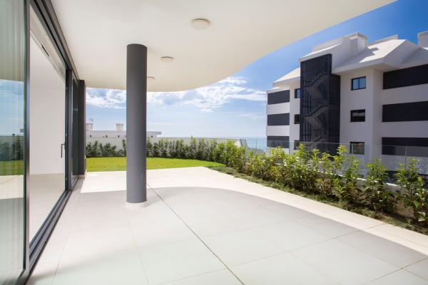 Venta de piso en Piso en Avenida Fuengirola, 8, El Higuerón, Fuengirola, Fuengirola
 photo 4