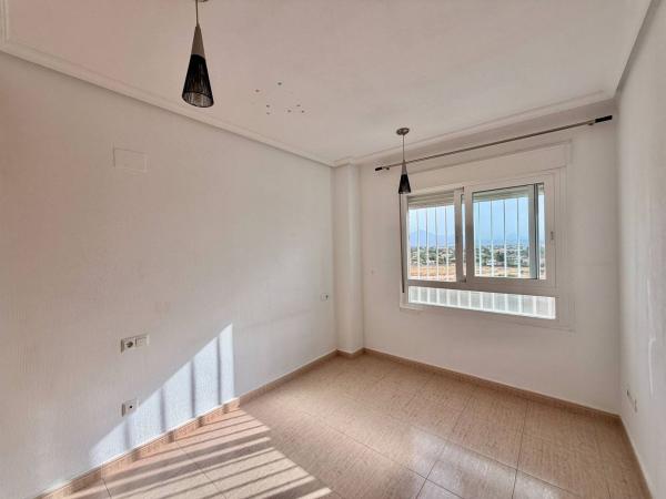 Duplex na sprzedaż w Dúplex en Sol y Luz, San Vicente del Raspeig, San Vicente del Raspeig thumbnail 2