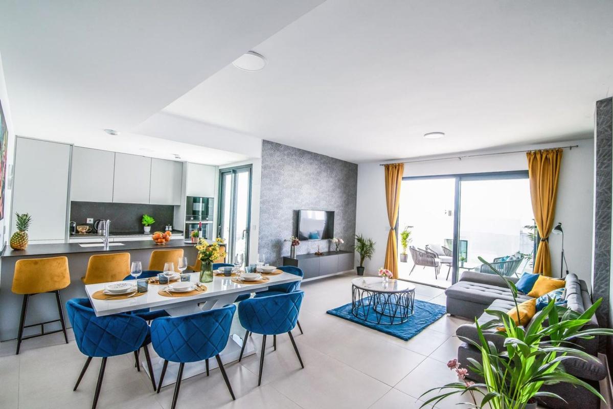 Venta de piso en Piso en Avenida Fuengirola, 8, El Higuerón, Fuengirola, Fuengirola
photo 2