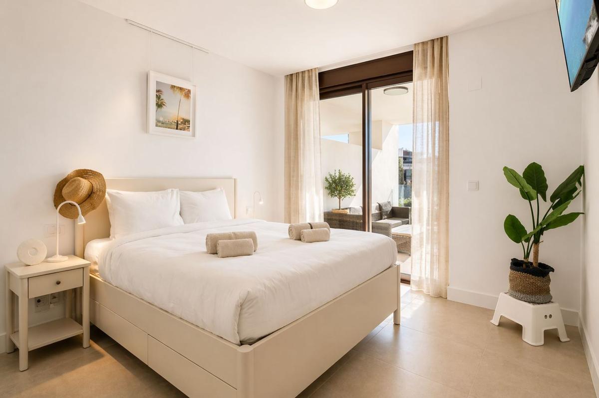 Venta de piso en Piso en Calle Canarios, Torreblanca del Sol, Fuengirola, Fuengirola
photo 5