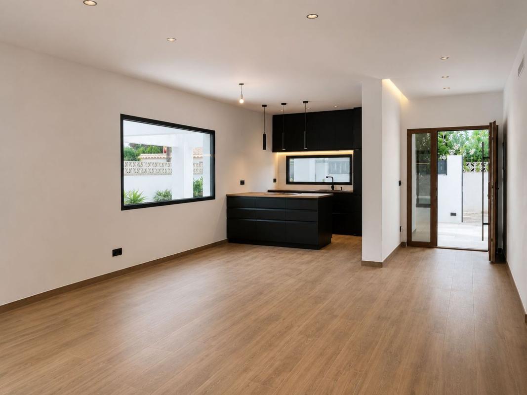 Properties for sale and rent in Spain photo 4