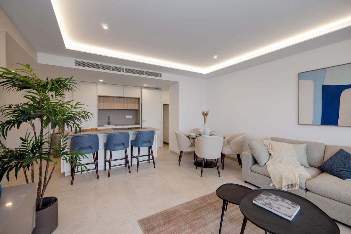 Sprzedaż mieszkania w Piso en Avenida Santa Amalia, 17, Zona Sohail, Fuengirola, Fuengirola
photo 2