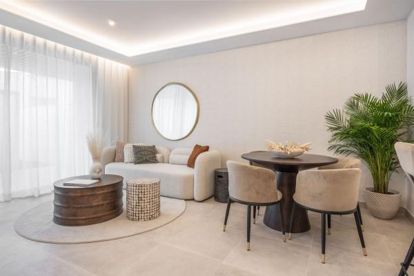 Sprzedaż mieszkania w Piso en Avenida Santa Amalia, 17, Zona Sohail, Fuengirola, Fuengirola
 photo 2