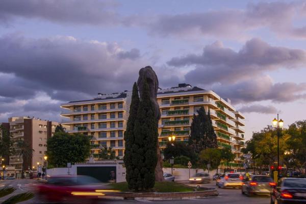 Venta de piso en Piso en Avenida Santa Amalia, 1, Zona Puerto Deportivo, Fuengirola, Fuengirola
thumbnail 2