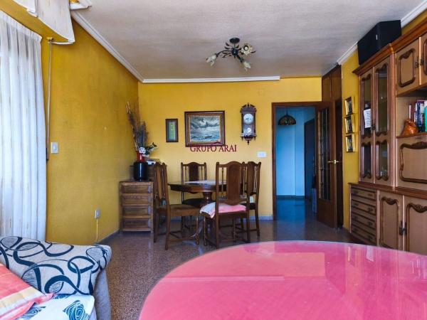 Продажа квартиры на Piso en Avenida de Novelda, Maestro Carrascosa - Banda de Música, Villena, Вильена
photo 1