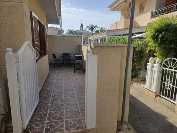 Sprzedaż mieszkania w Piso en Calle Pintor Ribera, Playa Flamenca, Orihuela, Orihuela
 photo 1