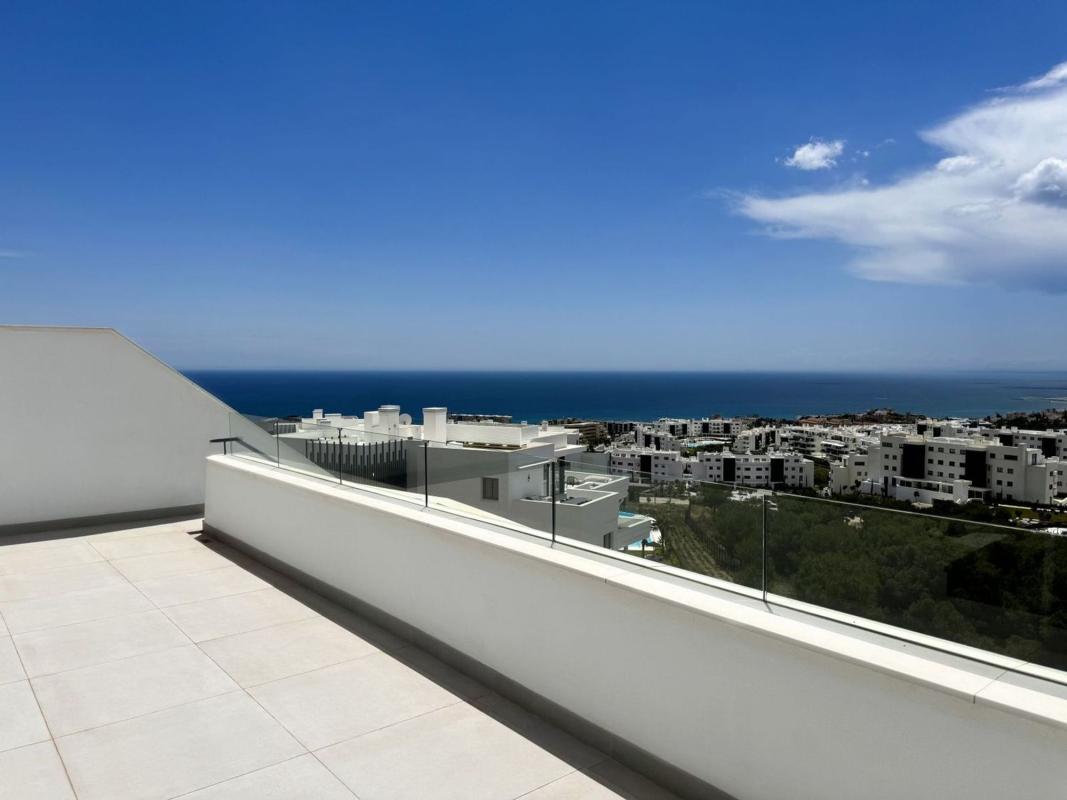 Venta de piso en Piso en El Higuerón, Fuengirola, Fuengirola
photo 2