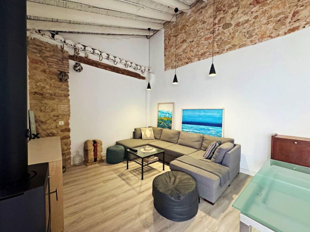 Properties for sale and rent in Spain photo 5