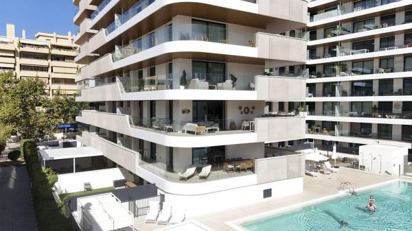 Sprzedaż mieszkania w Piso en Zona Sohail, Fuengirola, Fuengirola
 photo 1