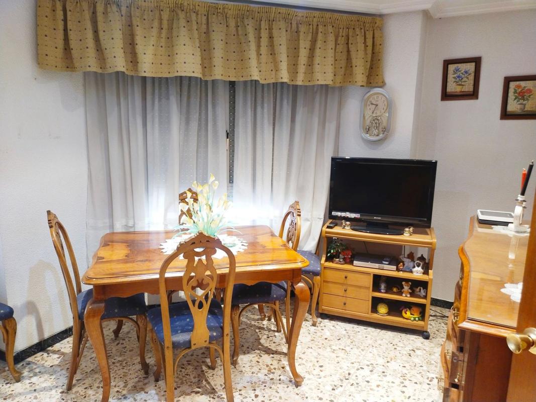 Продажа квартиры на Piso en Calle Fernanda Santamaría, Plaza Crevillente-Juzgados, Elche / Elx, Эльче / Эльх
photo 3