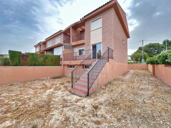 Chalet pareado en Petrer photo 2