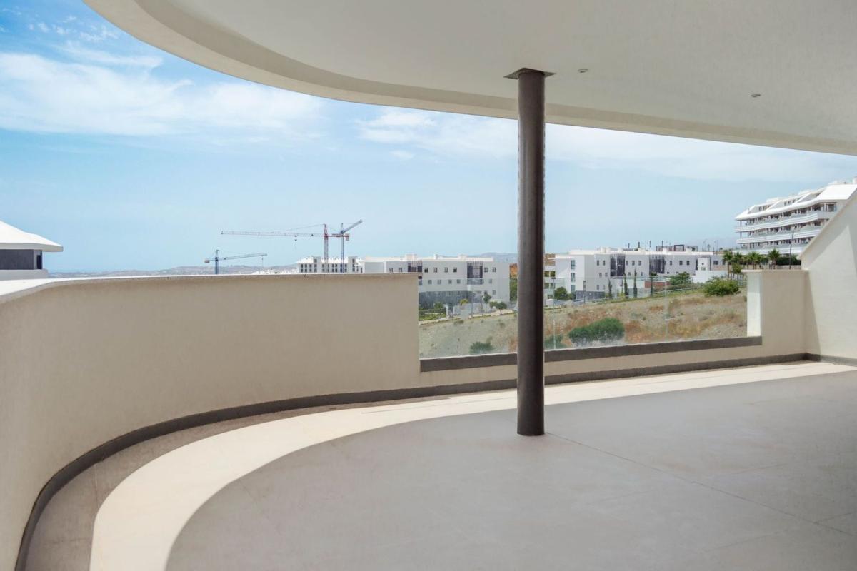 Venta de piso en Piso en El Higuerón, Fuengirola, Fuengirola
photo 3