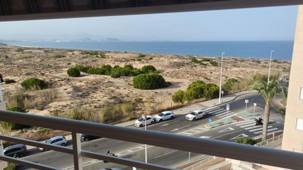 Продажа квартиры на Piso en Calle Gijón, Arenales del Sol, Elche / Elx, Эльче / Эльх
thumbnail 2