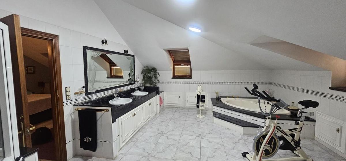 Venta de duplex en Dúplex en Plaza de la Hispanidad, Centro Ciudad, Fuengirola, Fuengirola photo 2