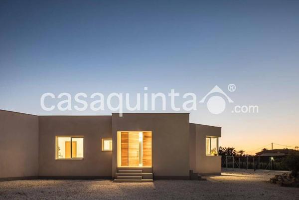 Casa o chalet independiente en Camino del Arrendador, Catral thumbnail 1