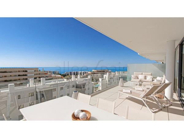 Venta de piso en Piso en Calle Paula, 2, El Higuerón, Fuengirola, Fuengirola
thumbnail 2