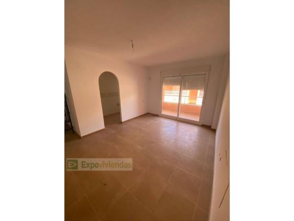 Продажа квартиры на Piso en Avenida Principes de Asturias, Daya Vieja, Дая Вьеха
 photo 2