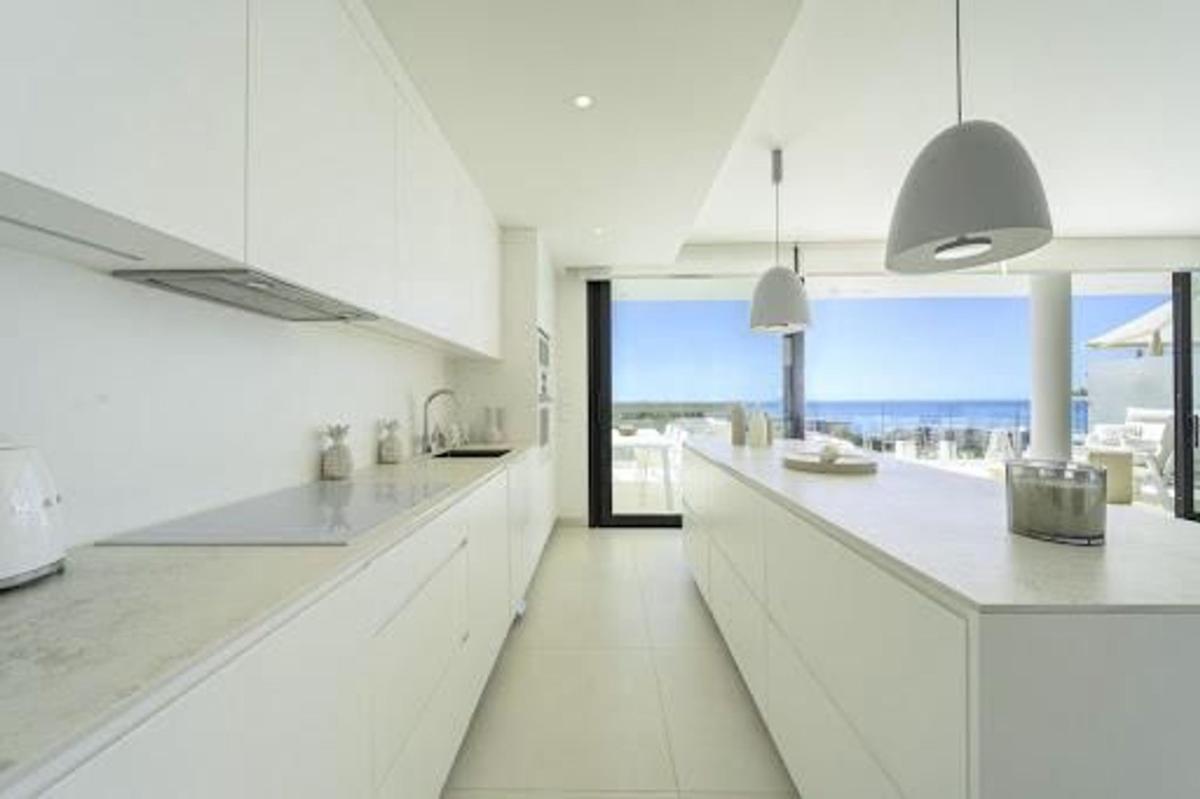 Sale of apartment in Piso en Calle Paula, El Higuerón, Fuengirola, Fuengirola
photo 5