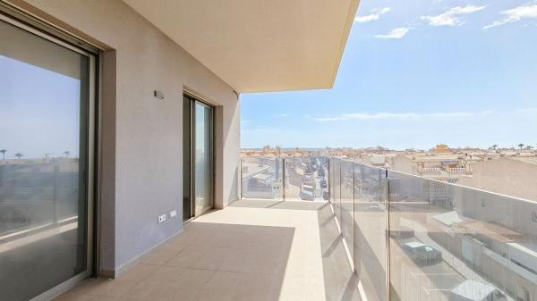 Venta de piso en Piso en Calle Oro y Piel, 27, Tamarit - Playa Lissa, Santa Pola, Santa Pola
thumbnail 1