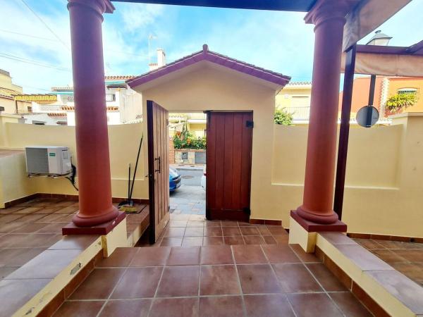 Chalet adosado en Calle los Naranjos, Centro Ciudad, Fuengirola thumbnail 1